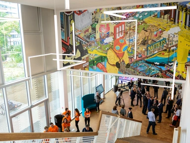 The lobby of the Nantes Mediacampus