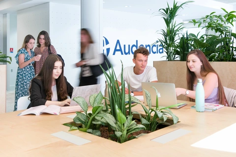 Etudiants Bachelor à Nantes